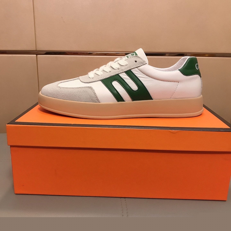 G*u*i casual shoes